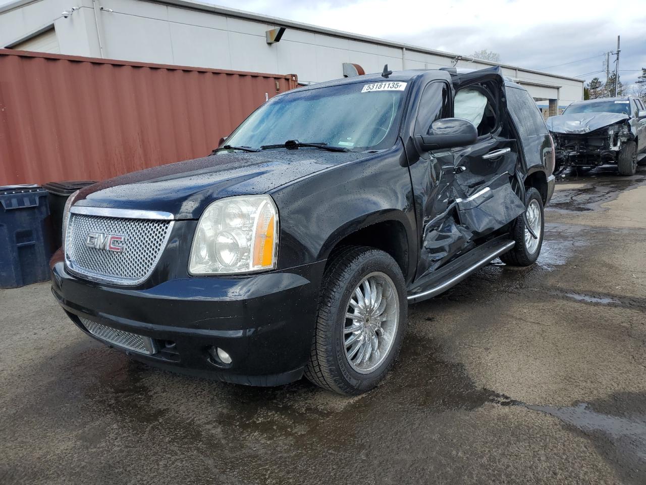 GMC YUKON DENA 2010