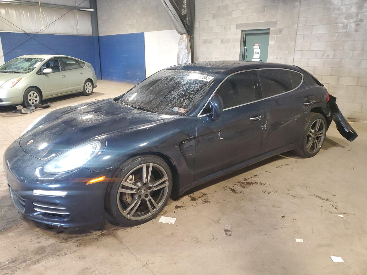 PORSCHE PANAMERA 4 2014