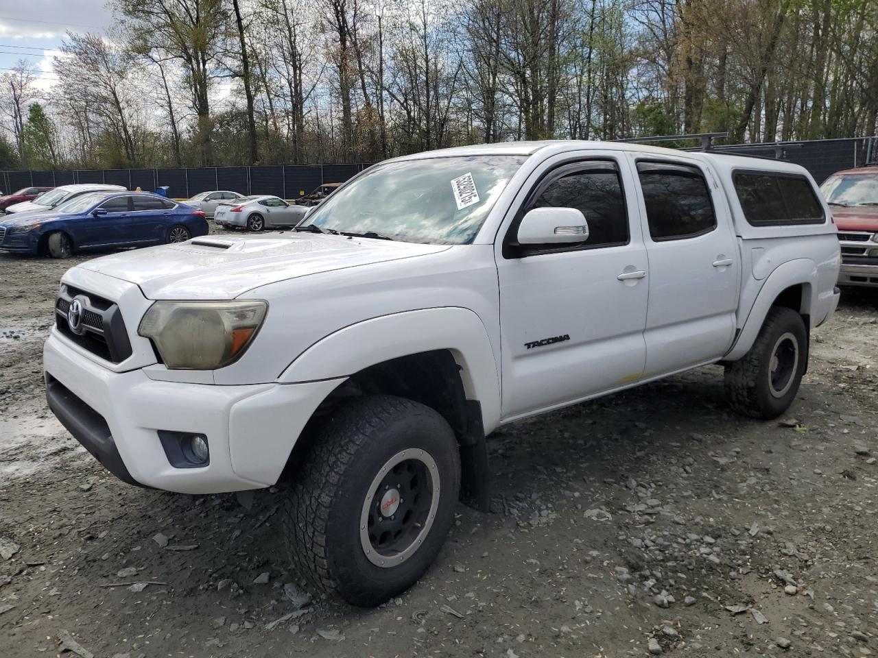 TOYOTA TACOMA DOU 2015
