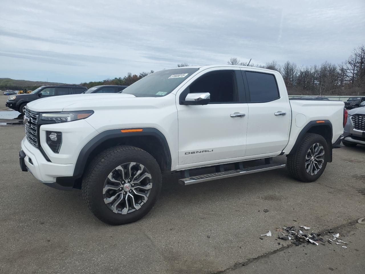 GMC CANYON DEN 2025