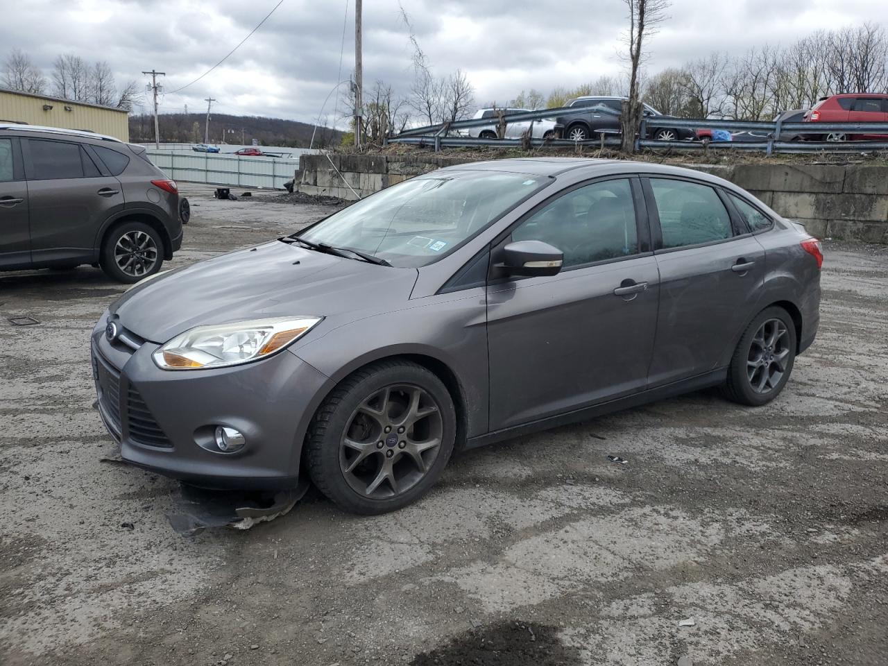 FORD FOCUS SE 2014