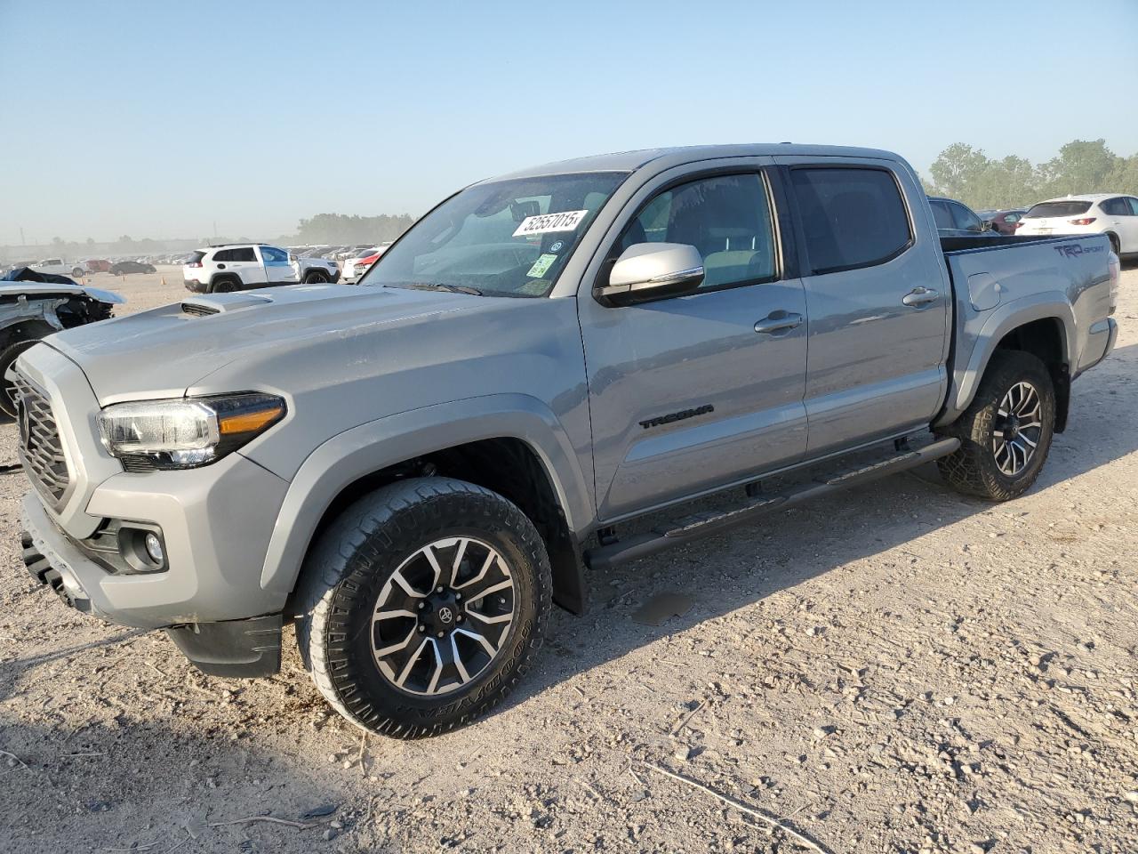 TOYOTA TACOMA DOU 2021