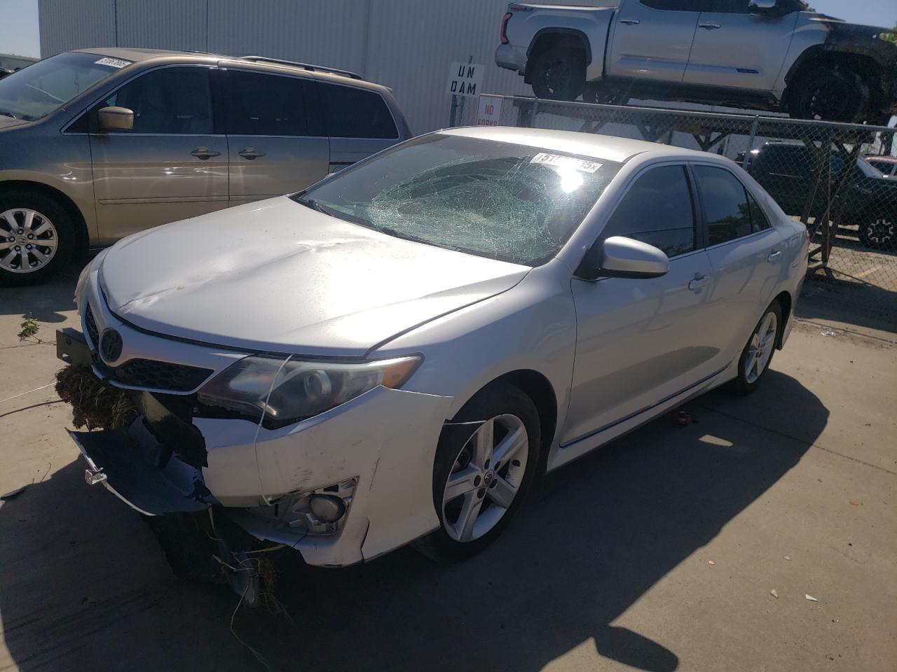 TOYOTA CAMRY L 2013