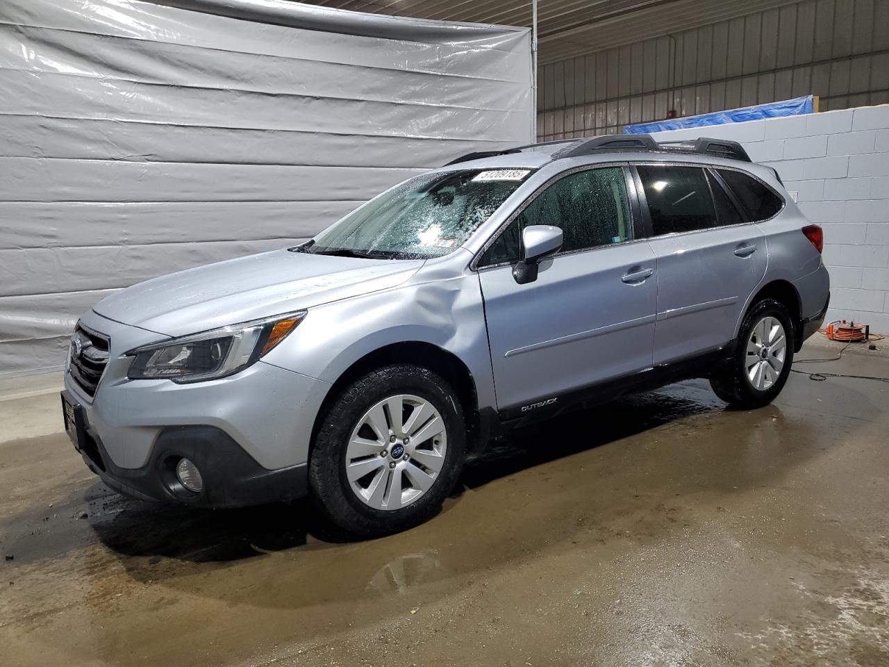 SUBARU OUTBACK 2. 2019