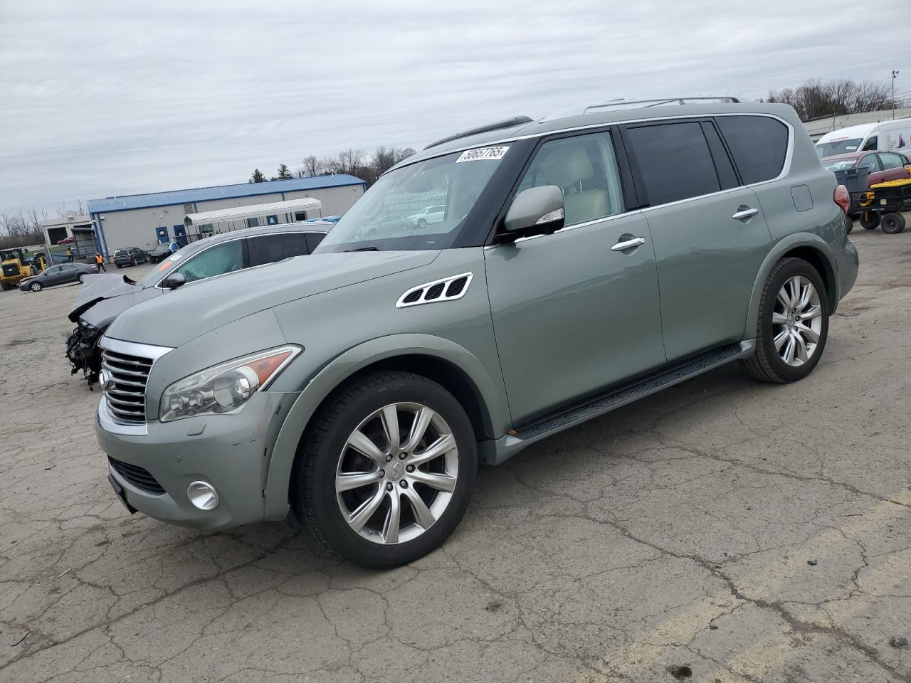 INFINITI QX56 2011