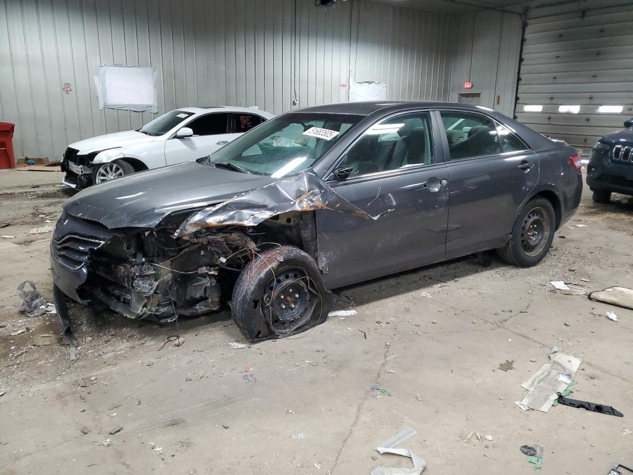 TOYOTA CAMRY BASE 2010