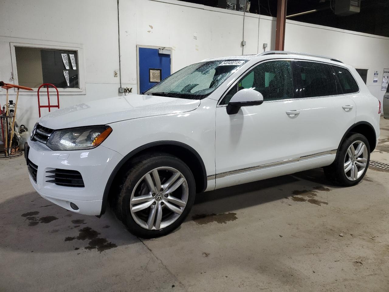 VOLKSWAGEN TOUAREG V6 2012