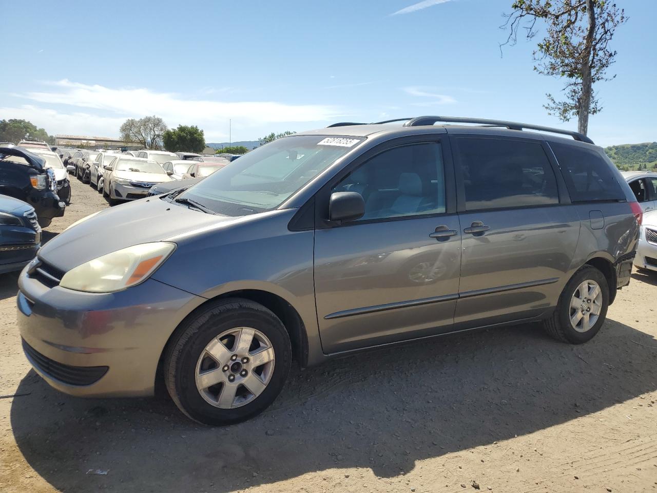 TOYOTA SIENNA CE 2004