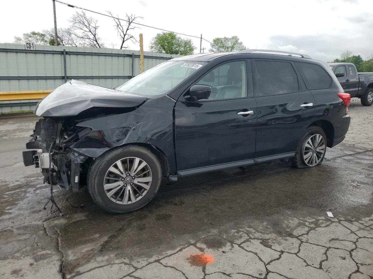 NISSAN PATHFINDER 2019