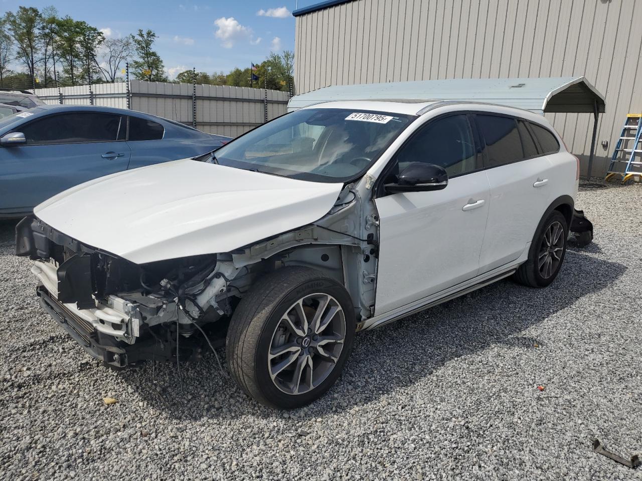 VOLVO V60 CROSS 2018
