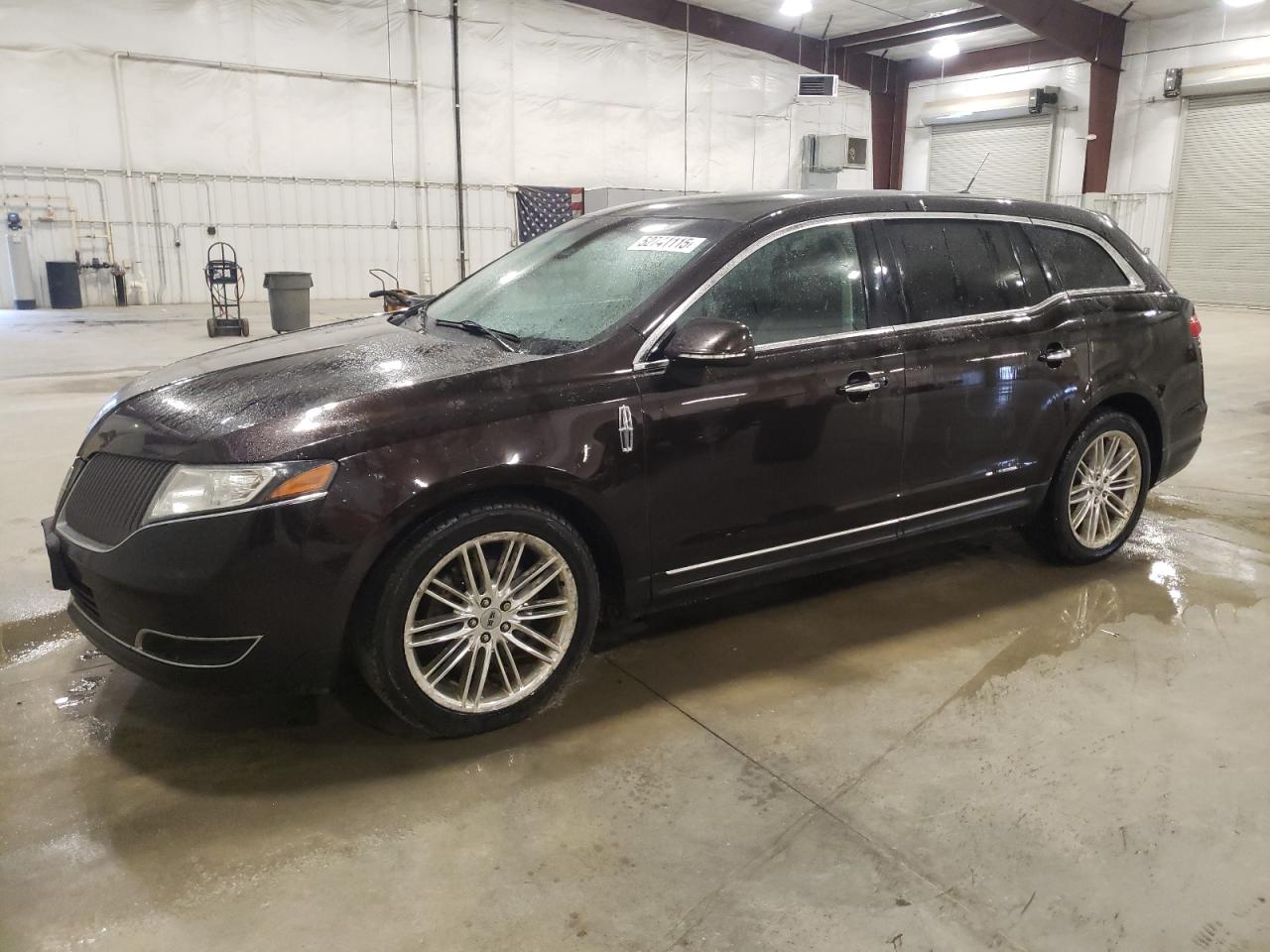 LINCOLN MKT 2014