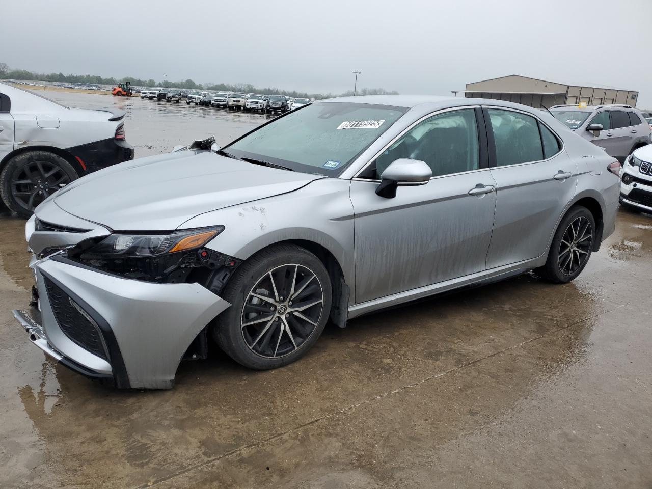 TOYOTA CAMRY SE N 2024