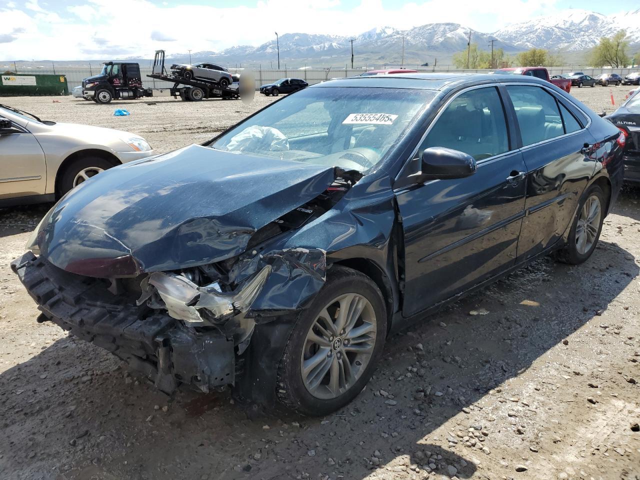 TOYOTA CAMRY 2016