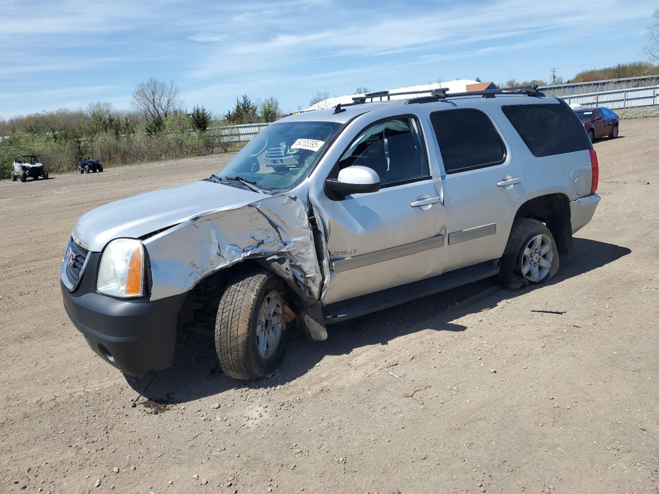 GMC YUKON SLE 2012