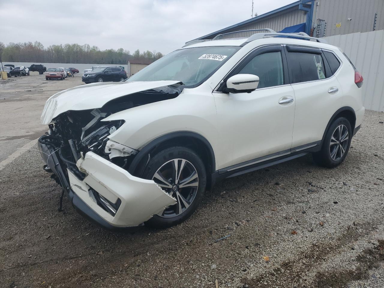 NISSAN ROGUE 2017
