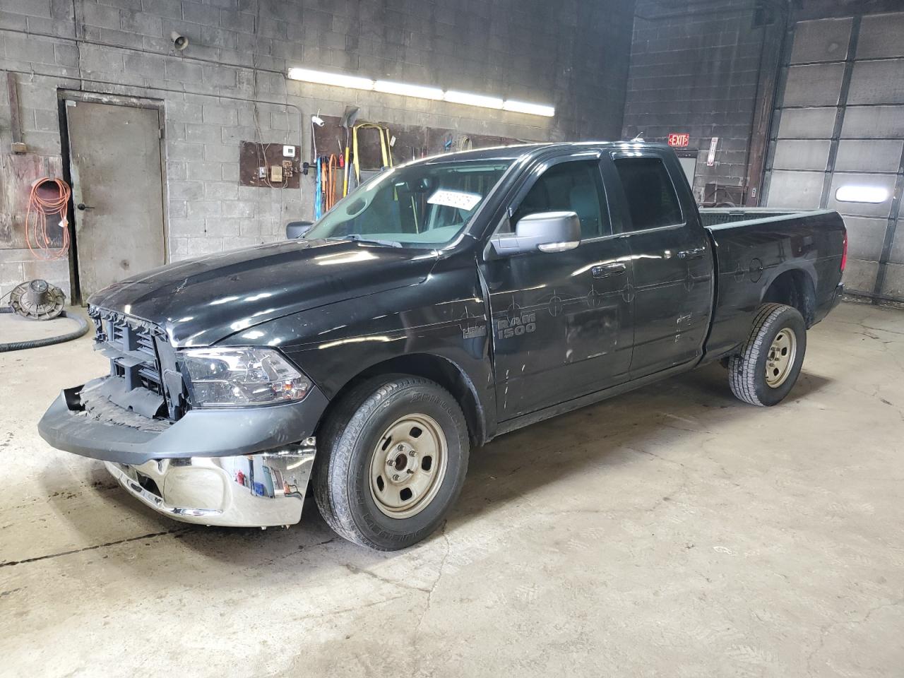 RAM 1500 SLT 2018