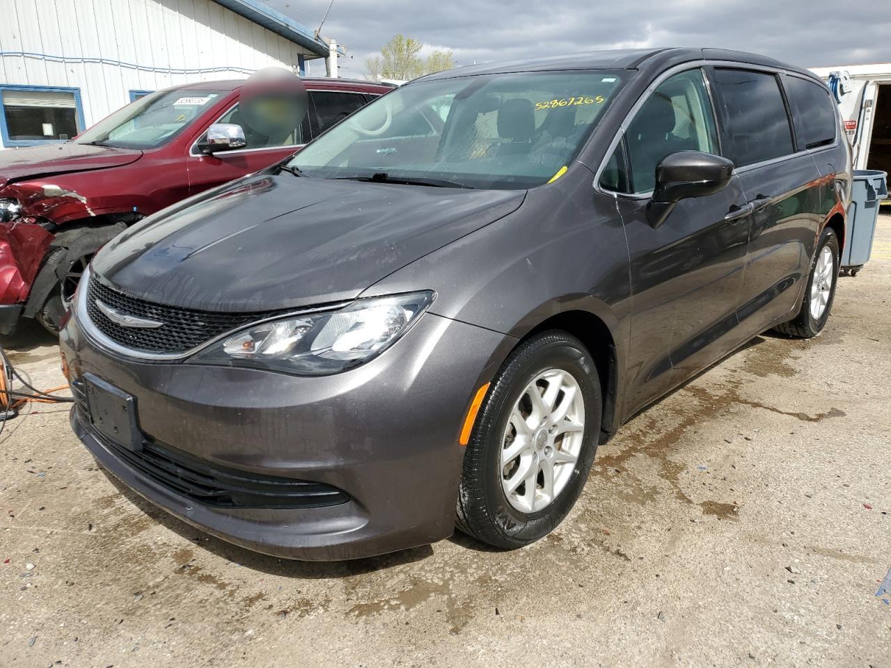 CHRYSLER PACIFICA L 2017