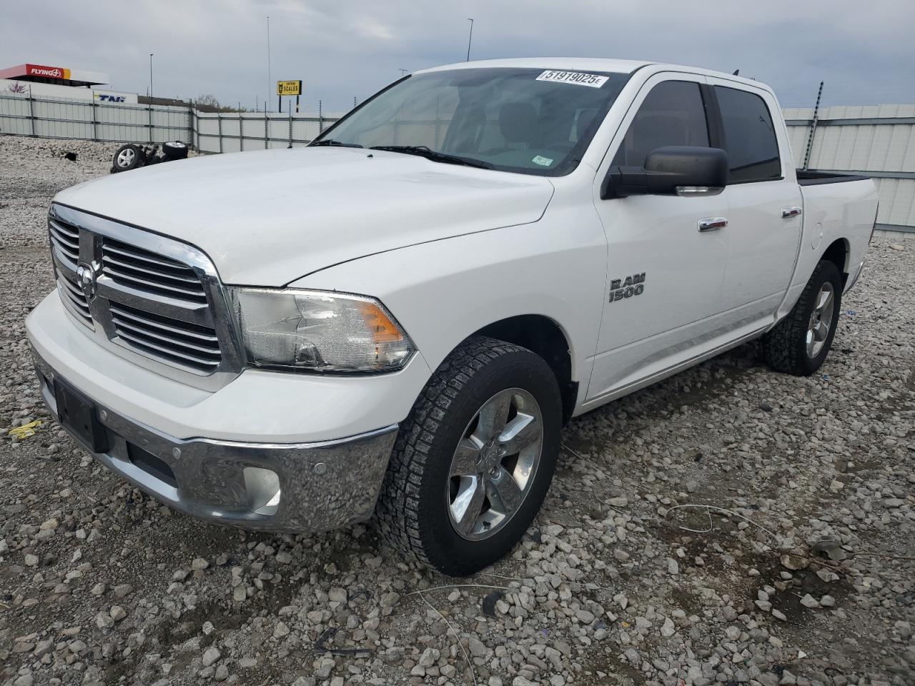 RAM 1500 SLT 2016