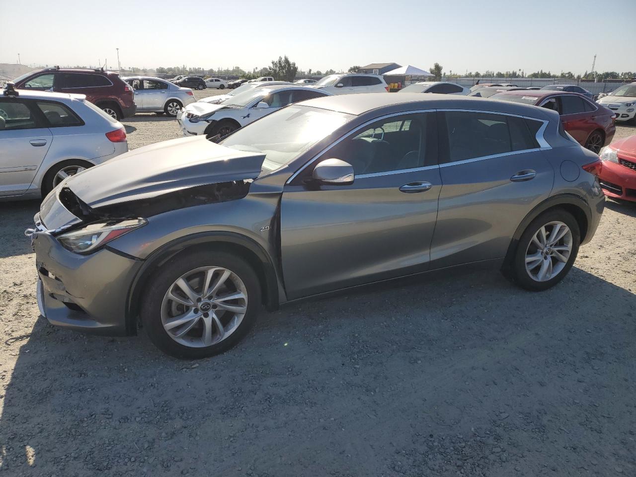 INFINITI QX30 BASE 2018