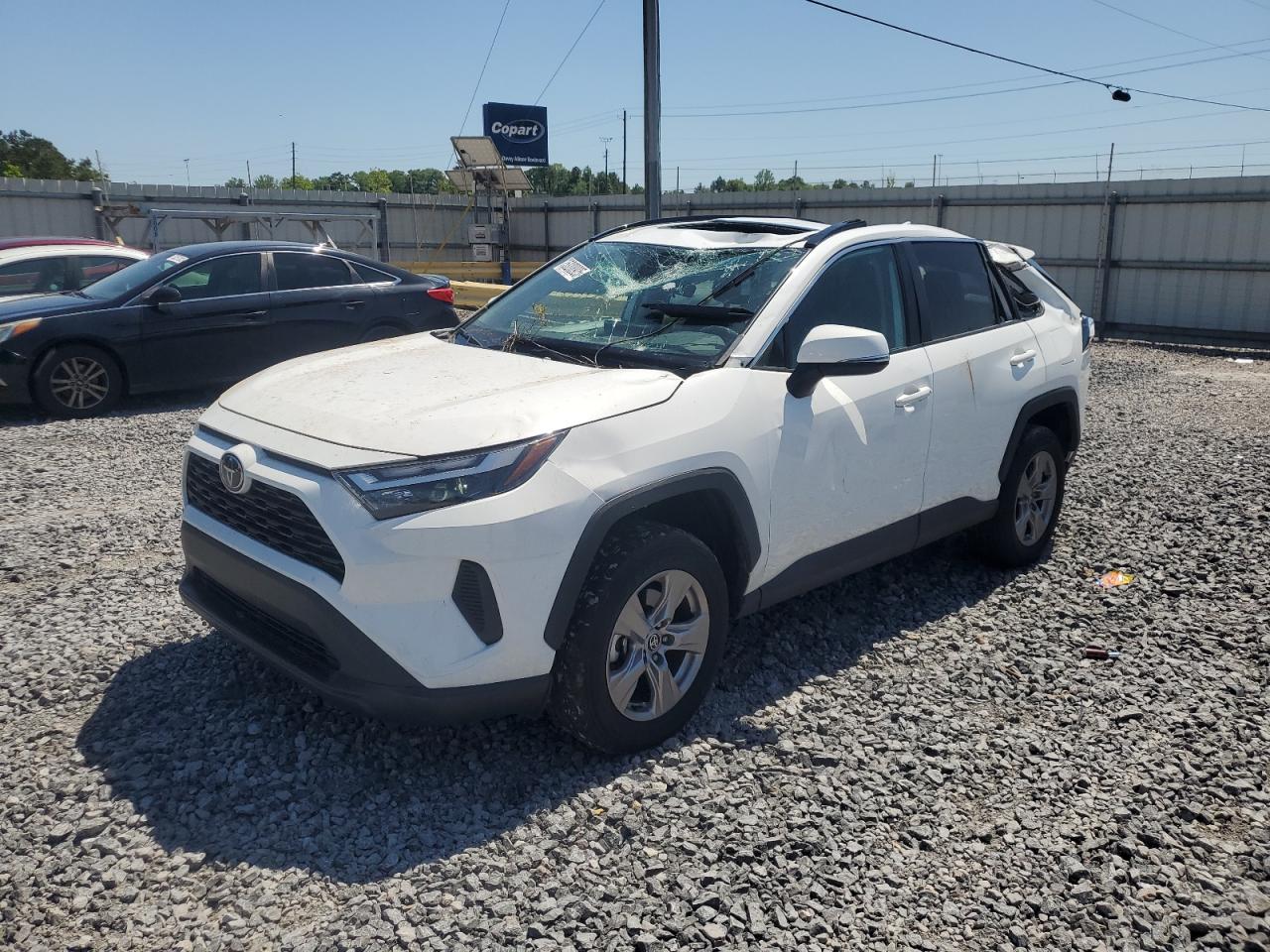 TOYOTA RAV4 XLE 2022
