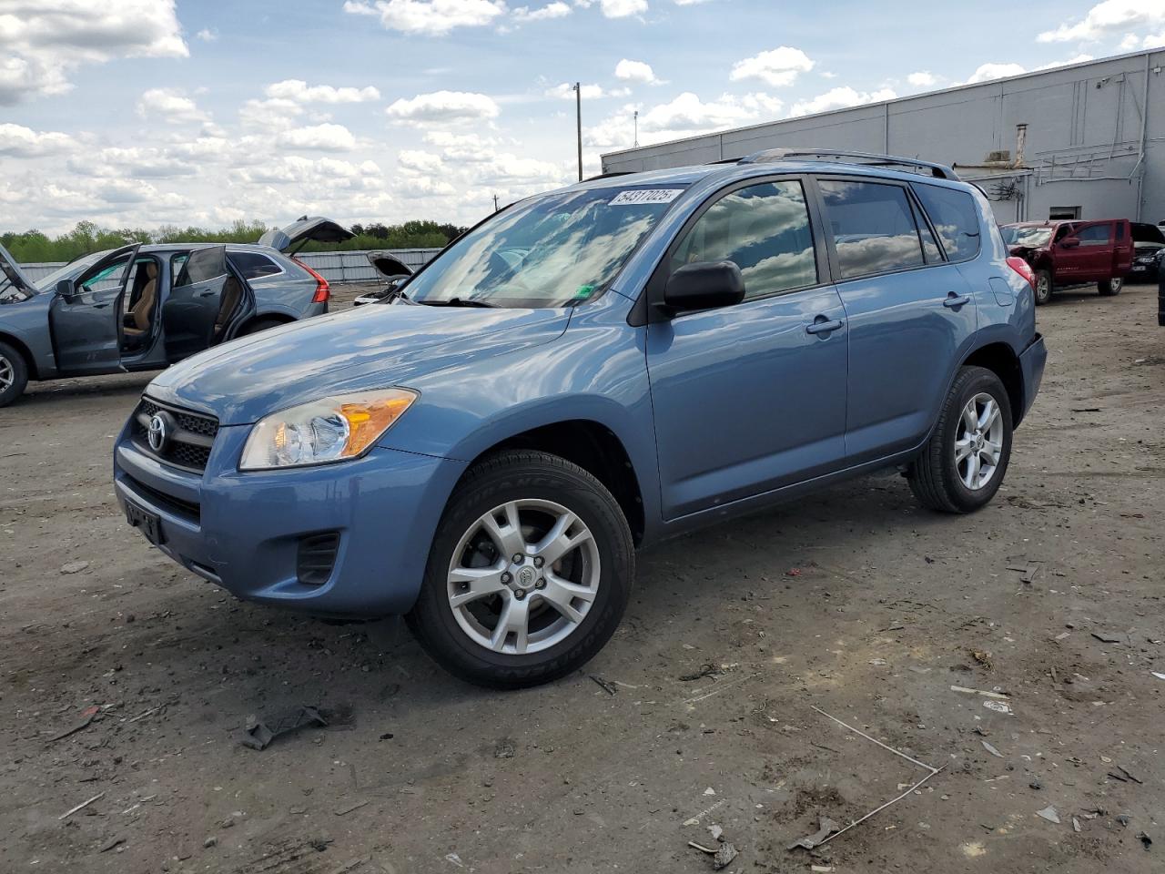 TOYOTA RAV4 2011