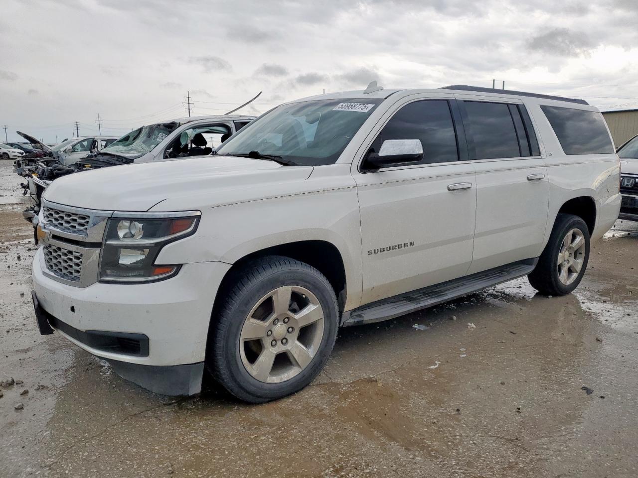 CHEVROLET SUBURBAN C 2016