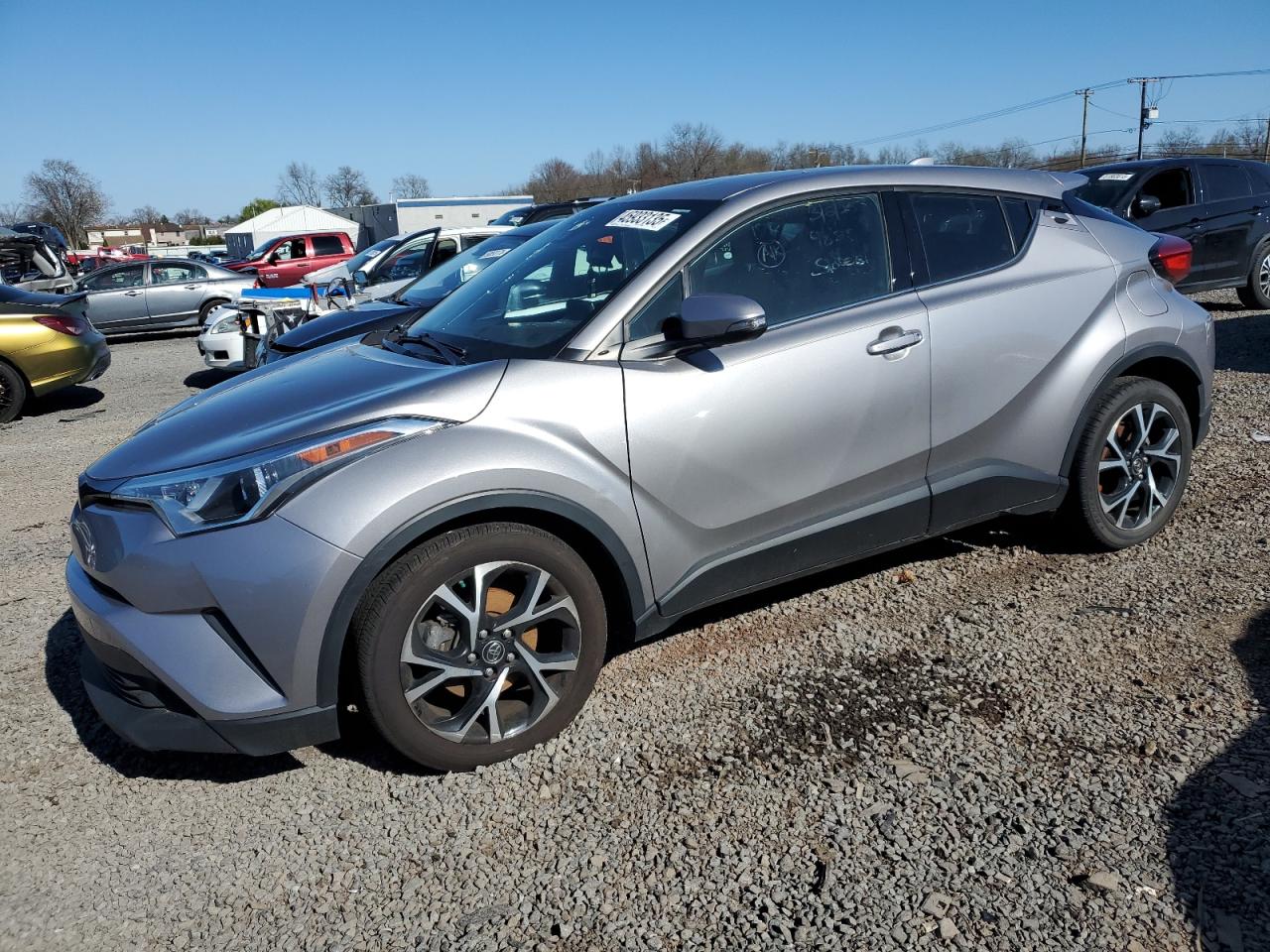 TOYOTA C-HR XLE 2019