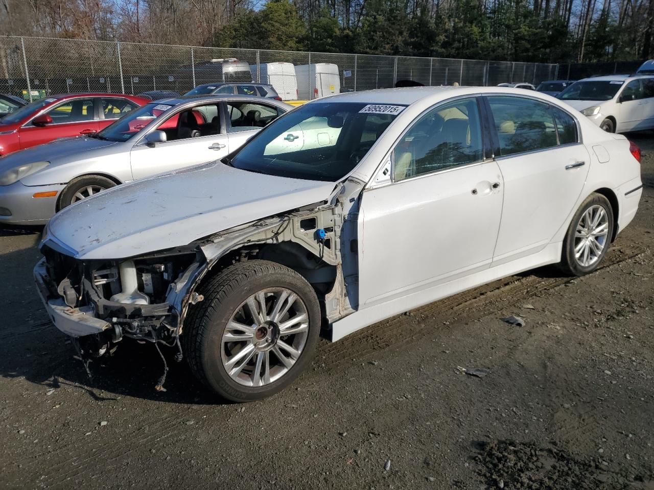 HYUNDAI GENESIS 3. 2014
