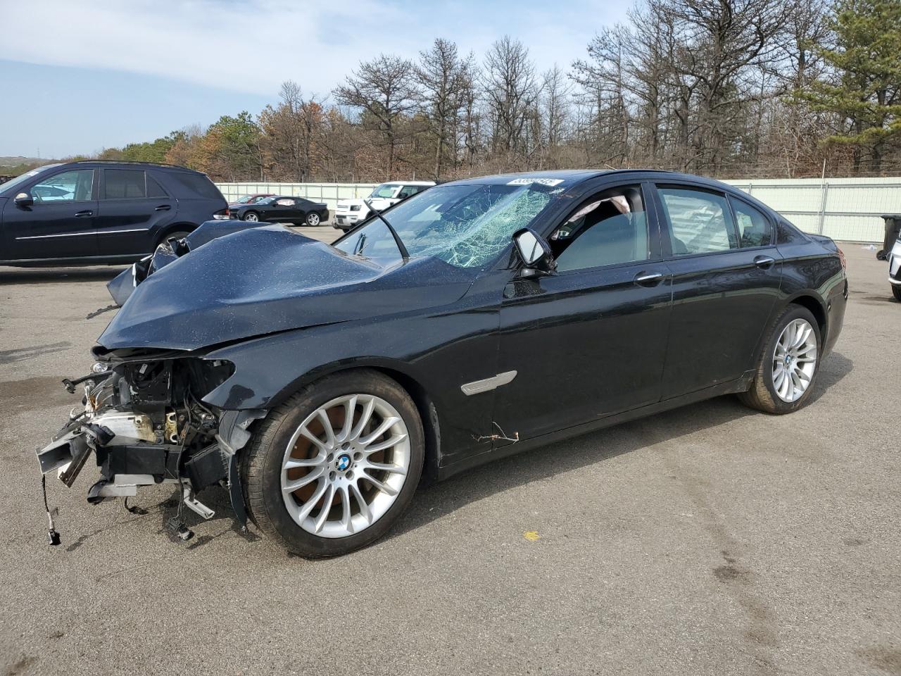 BMW 750 XI 2015