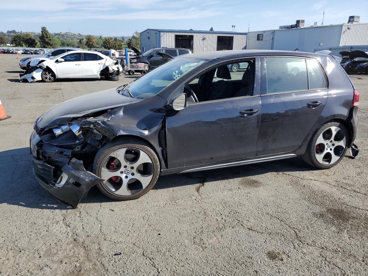 VOLKSWAGEN GTI 2012