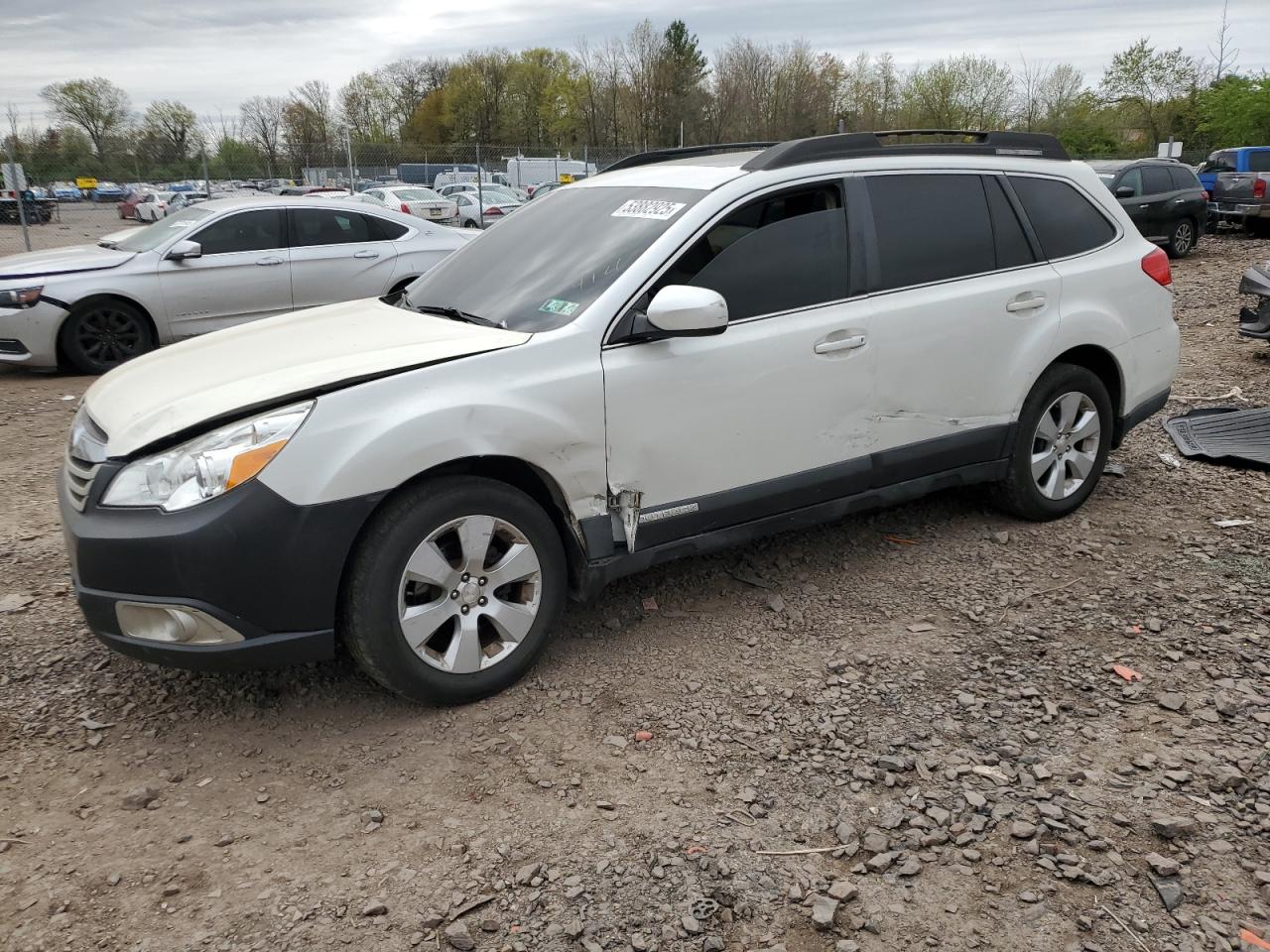 SUBARU OUTBACK 2. 2010