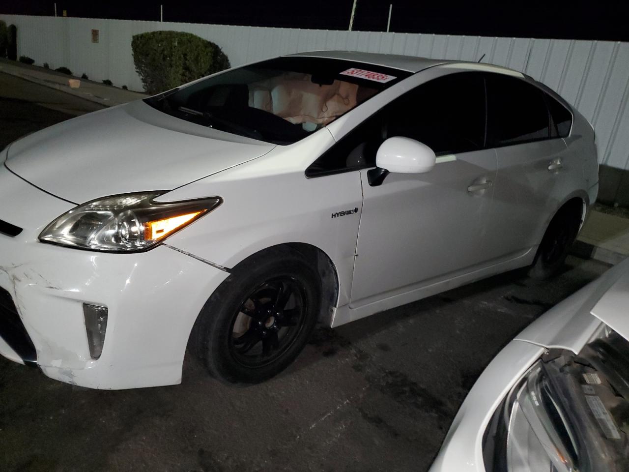 TOYOTA PRIUS 2015