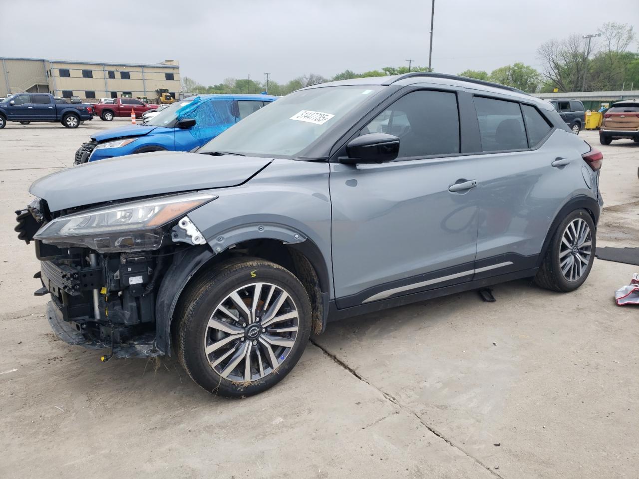 NISSAN KICKS SR 2023