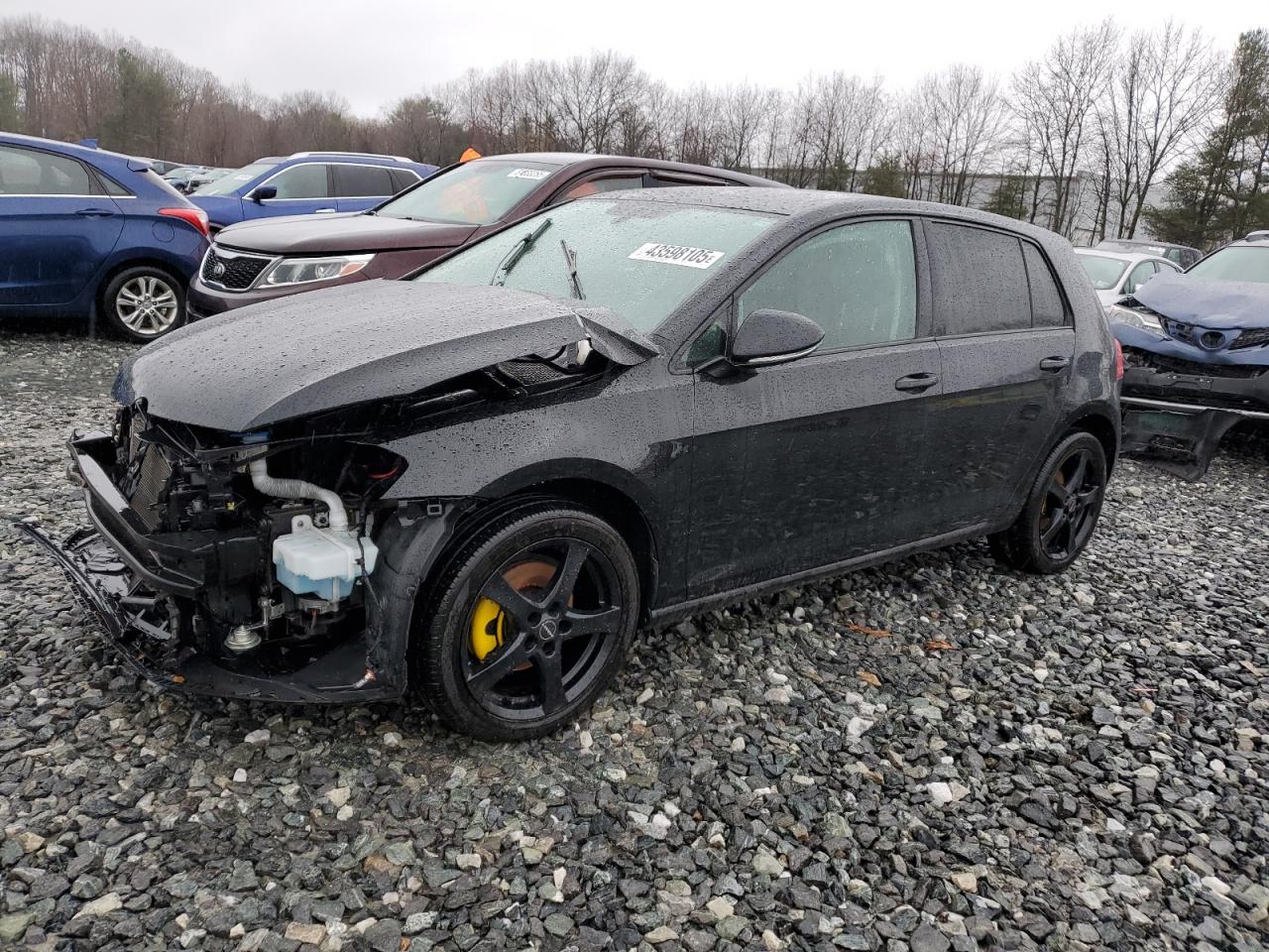 VOLKSWAGEN GOLF S/SE 2016