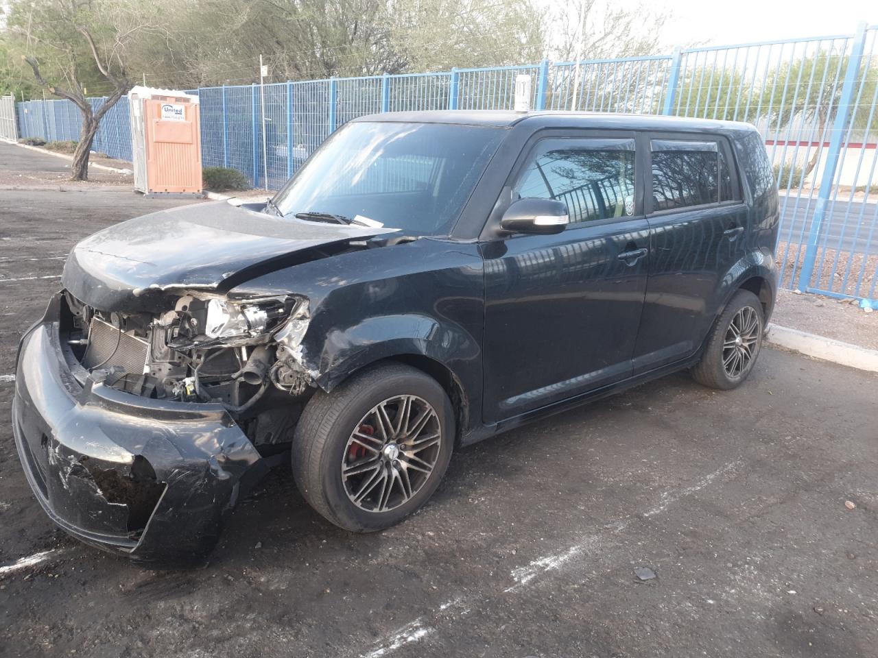 TOYOTA SCION XB 2009