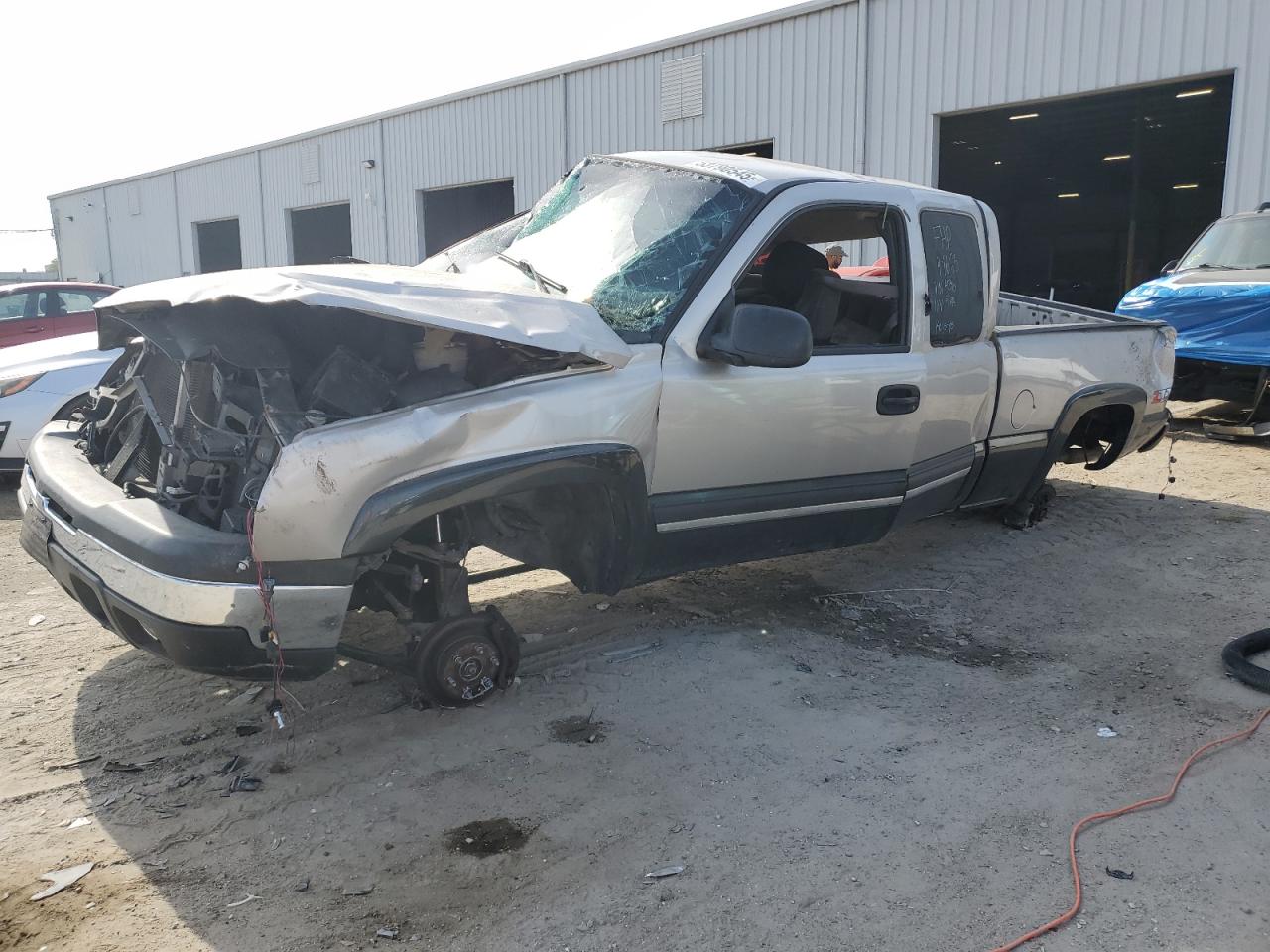 CHEVROLET SILVERADO 2004