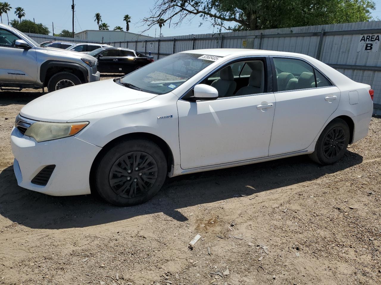 TOYOTA CAMRY HYBR 2013