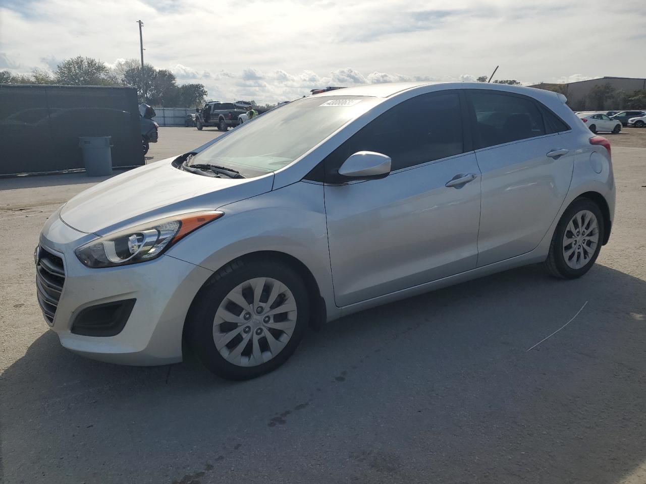 HYUNDAI ELANTRA GT 2016