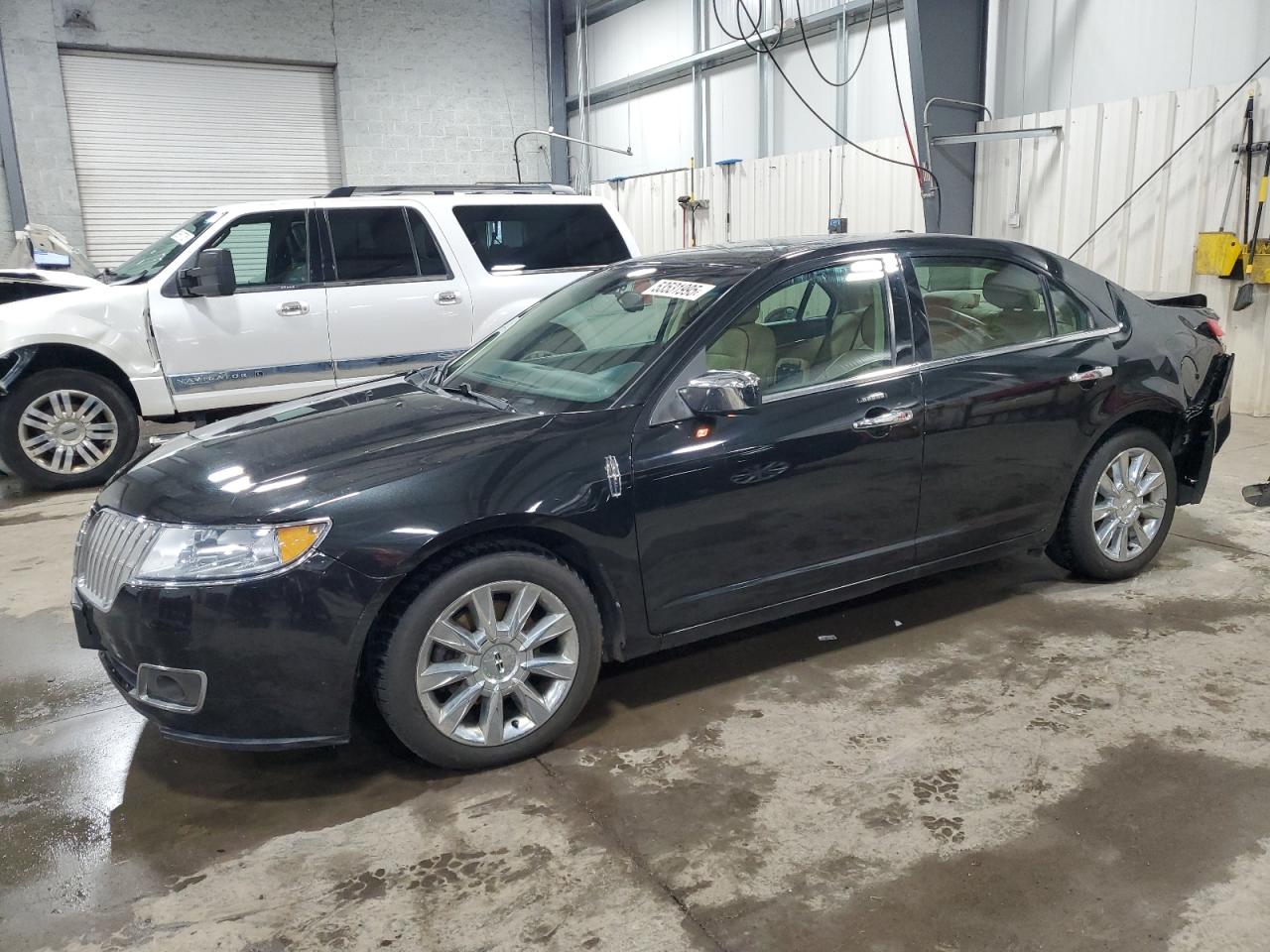 LINCOLN MKZ 2011