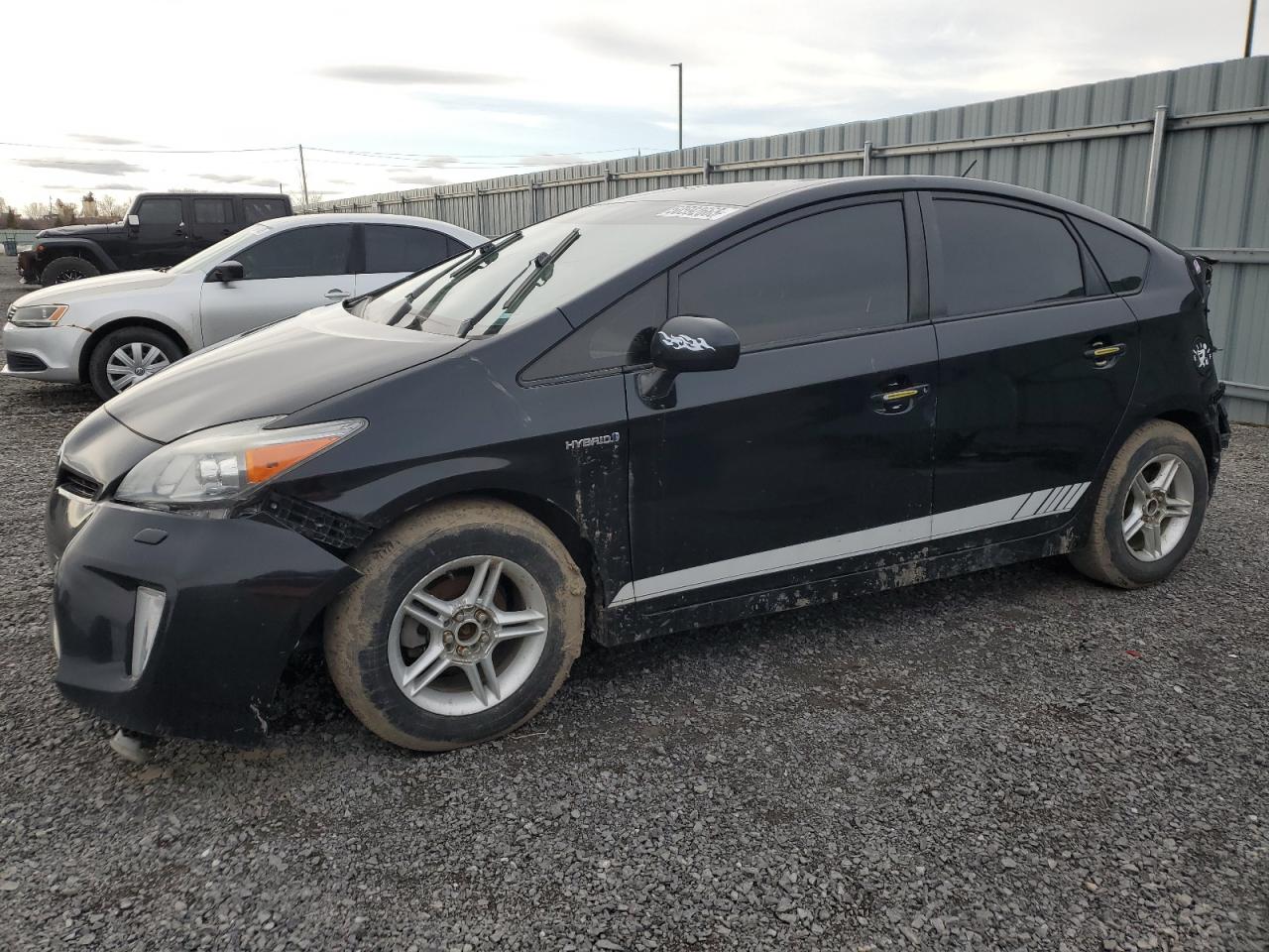 TOYOTA PRIUS 2014