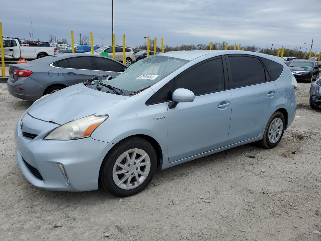 TOYOTA PRIUS V 2012