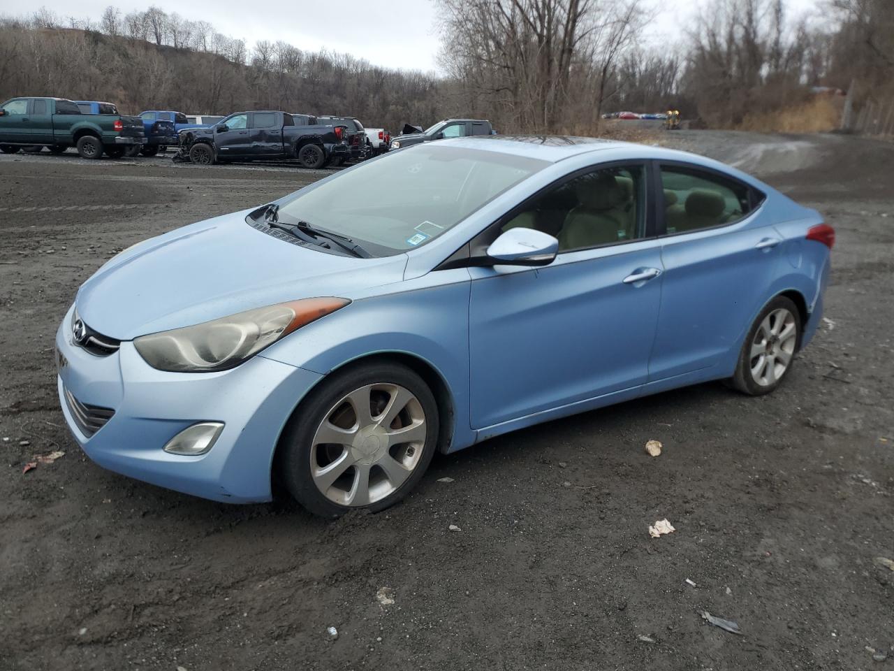HYUNDAI ELANTRA GL 2012