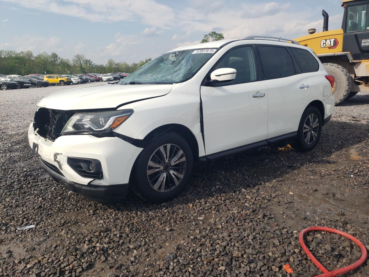 NISSAN PATHFINDER 2017