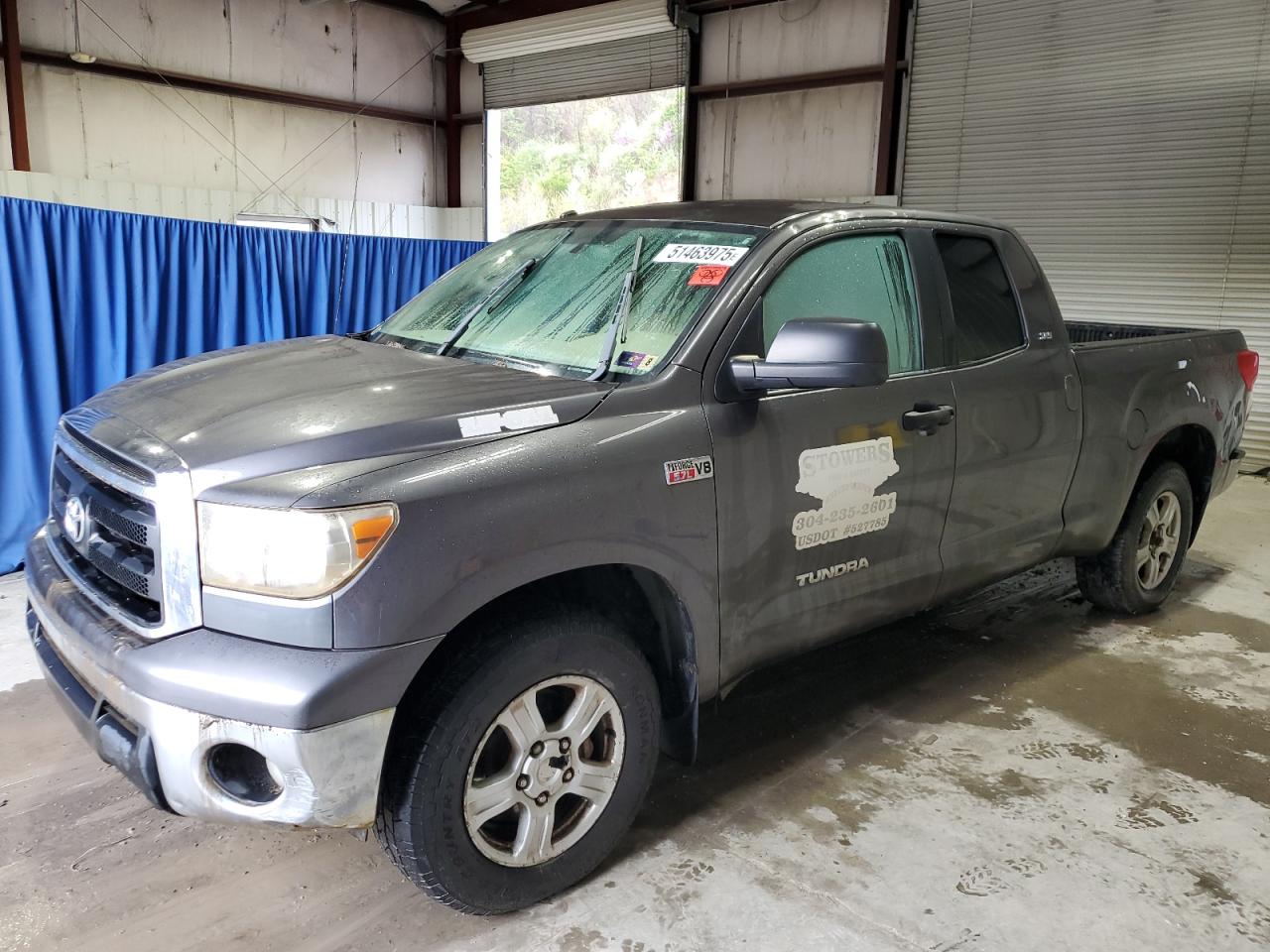 TOYOTA TUNDRA 2011