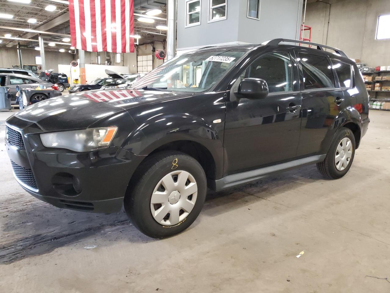 MITSUBISHI OUTLANDER 2011