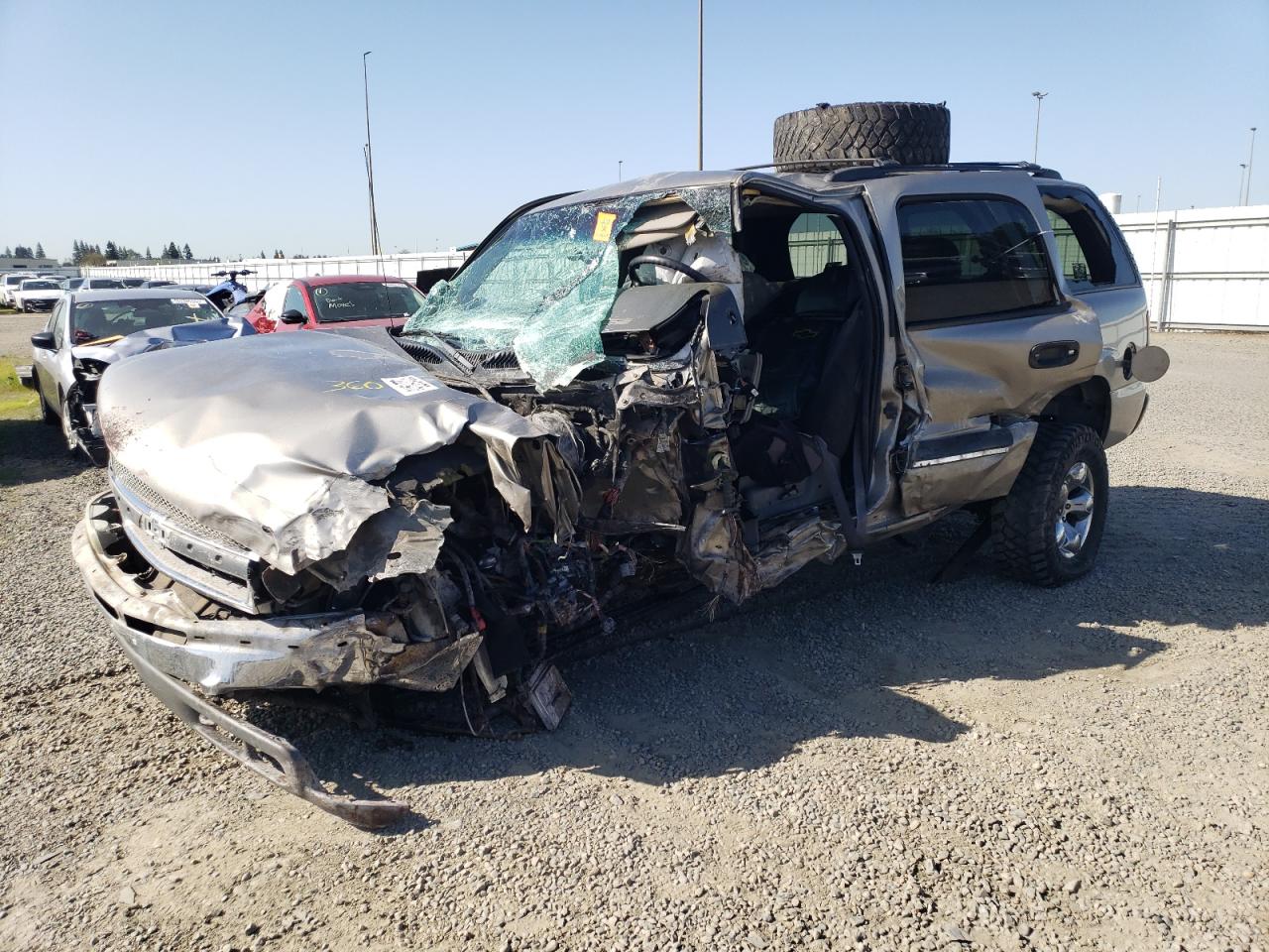CHEVROLET TAHOE K150 2001