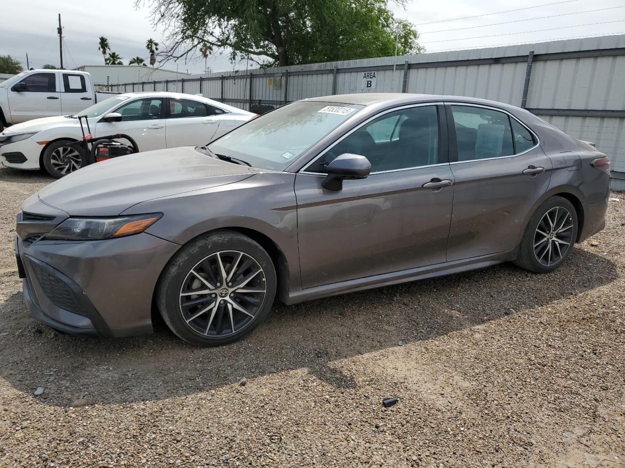 TOYOTA CAMRY SE 2022