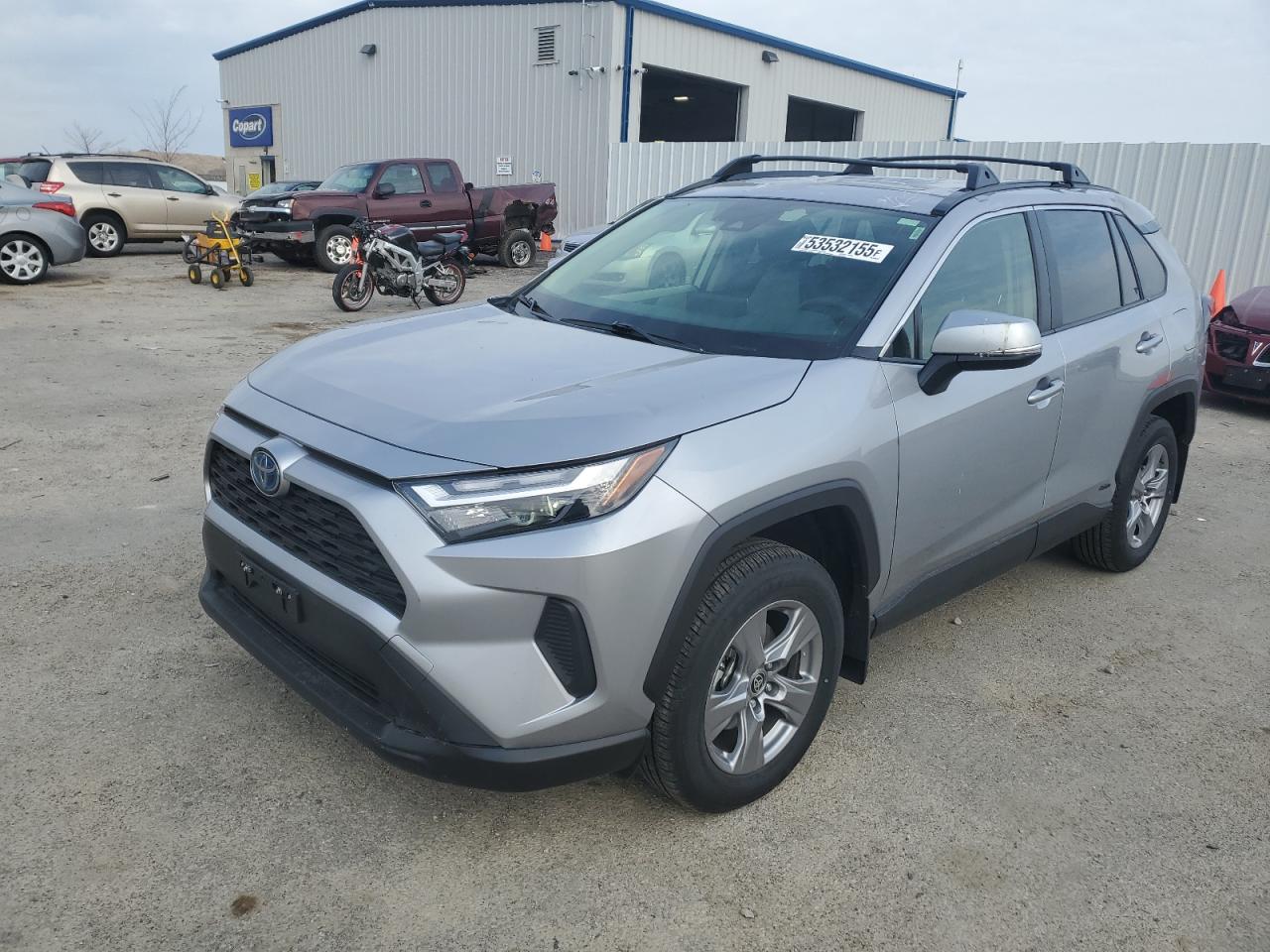 TOYOTA RAV4 XLE 2024