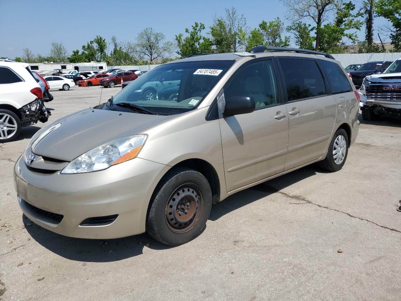 TOYOTA SIENNA CE 2008