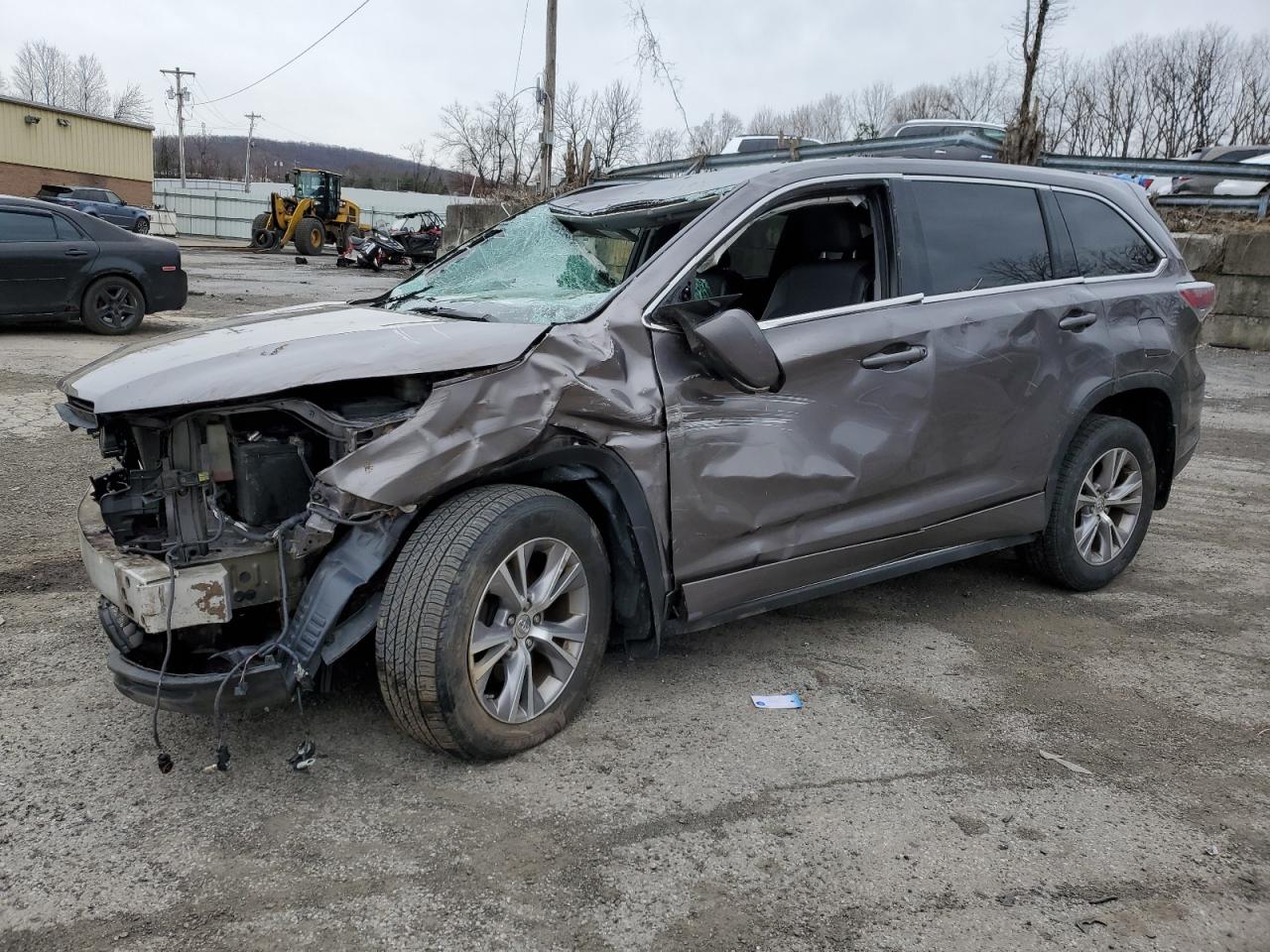TOYOTA HIGHLANDER 2015